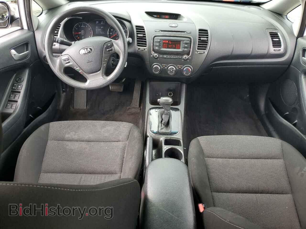 2017 KIA FORTE - VIN: 3KPFK4A79HE082806 - Фото 8