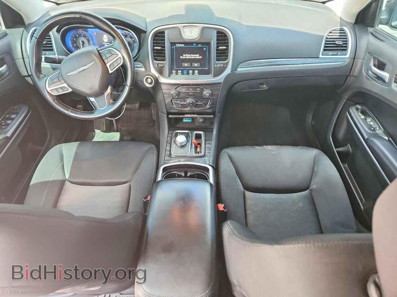 2022 CHRYSLER 300 - VIN: 2C3CCAAG3NH131145 - Фото 8