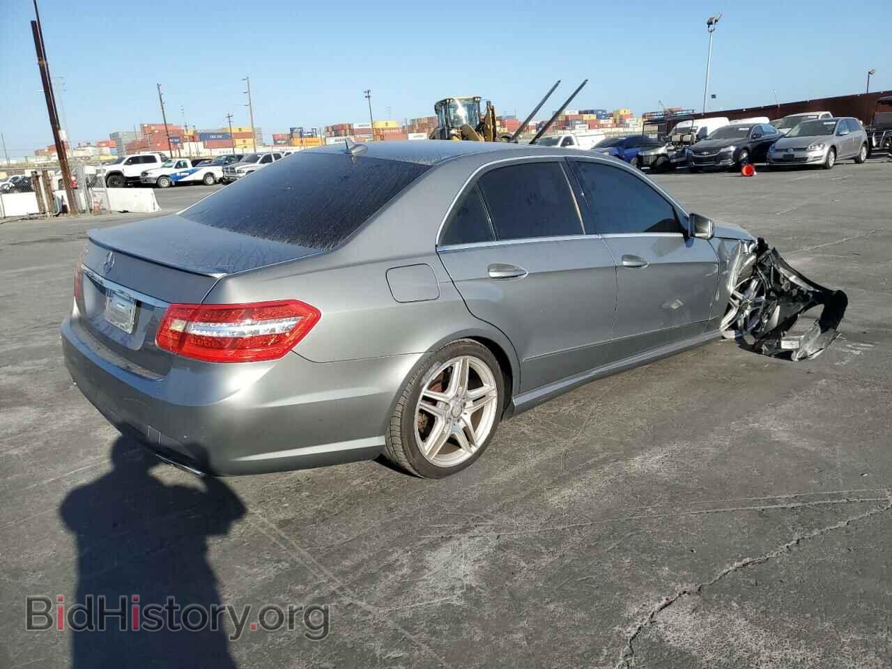 2012 MERCEDES-BENZ E-CLASS - VIN: WDDHF5KB4CA613742 - Фото 3