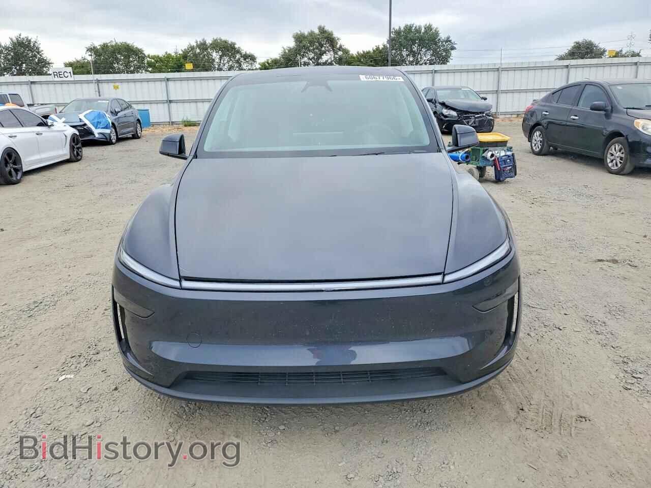 2026 TESLA MODEL Y - VIN: 7SAYGDEE7TF403007 - Photo 5