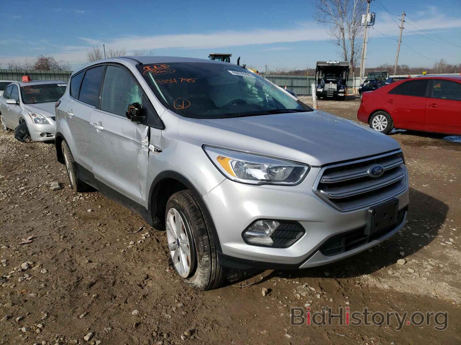 Фотография 1FMCU9G93HUB84795 - FORD ESCAPE 2017