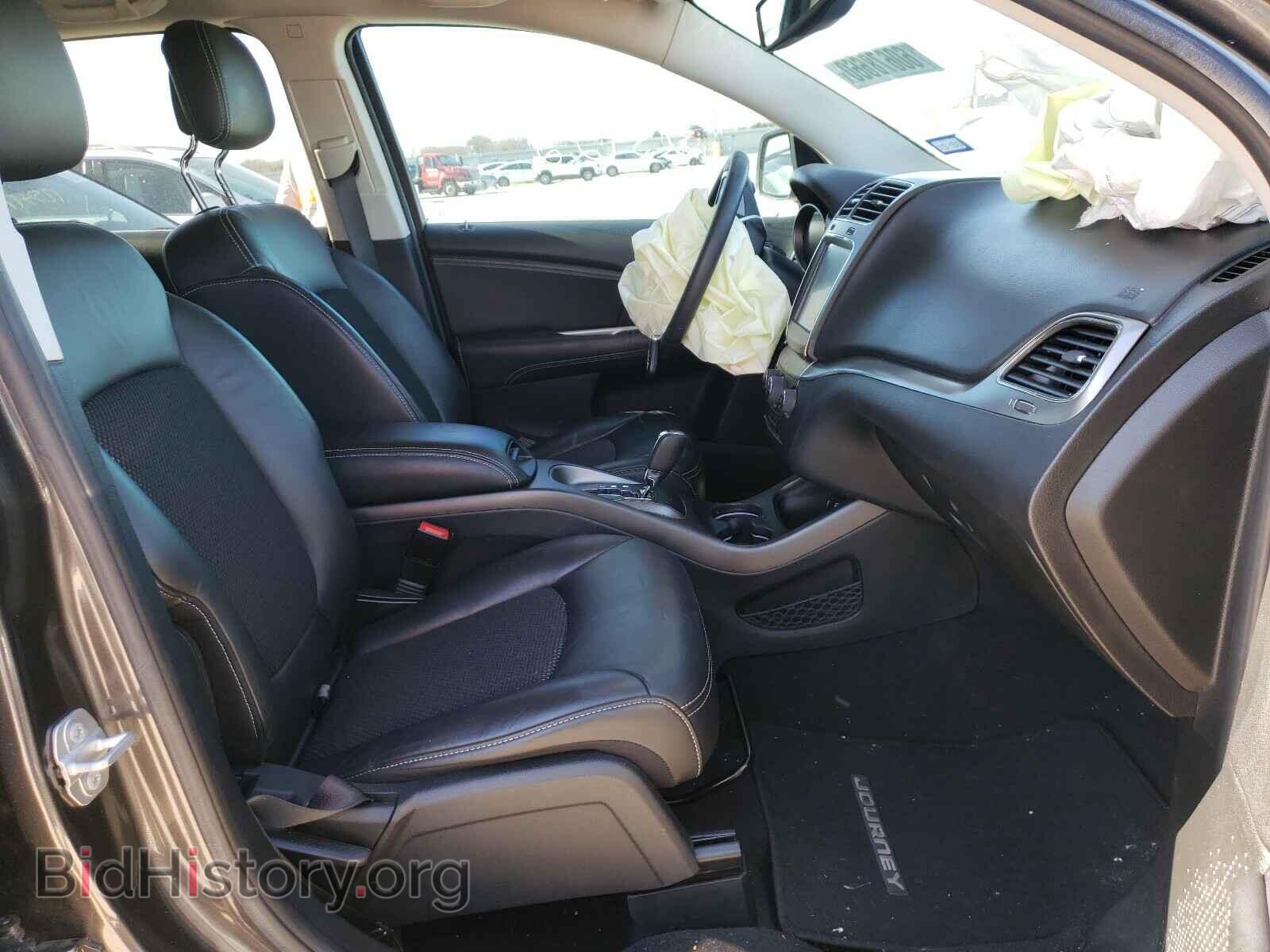 2017 DODGE JOURNEY - VIN: 3C4PDCGB6HT676432 - Фото 5