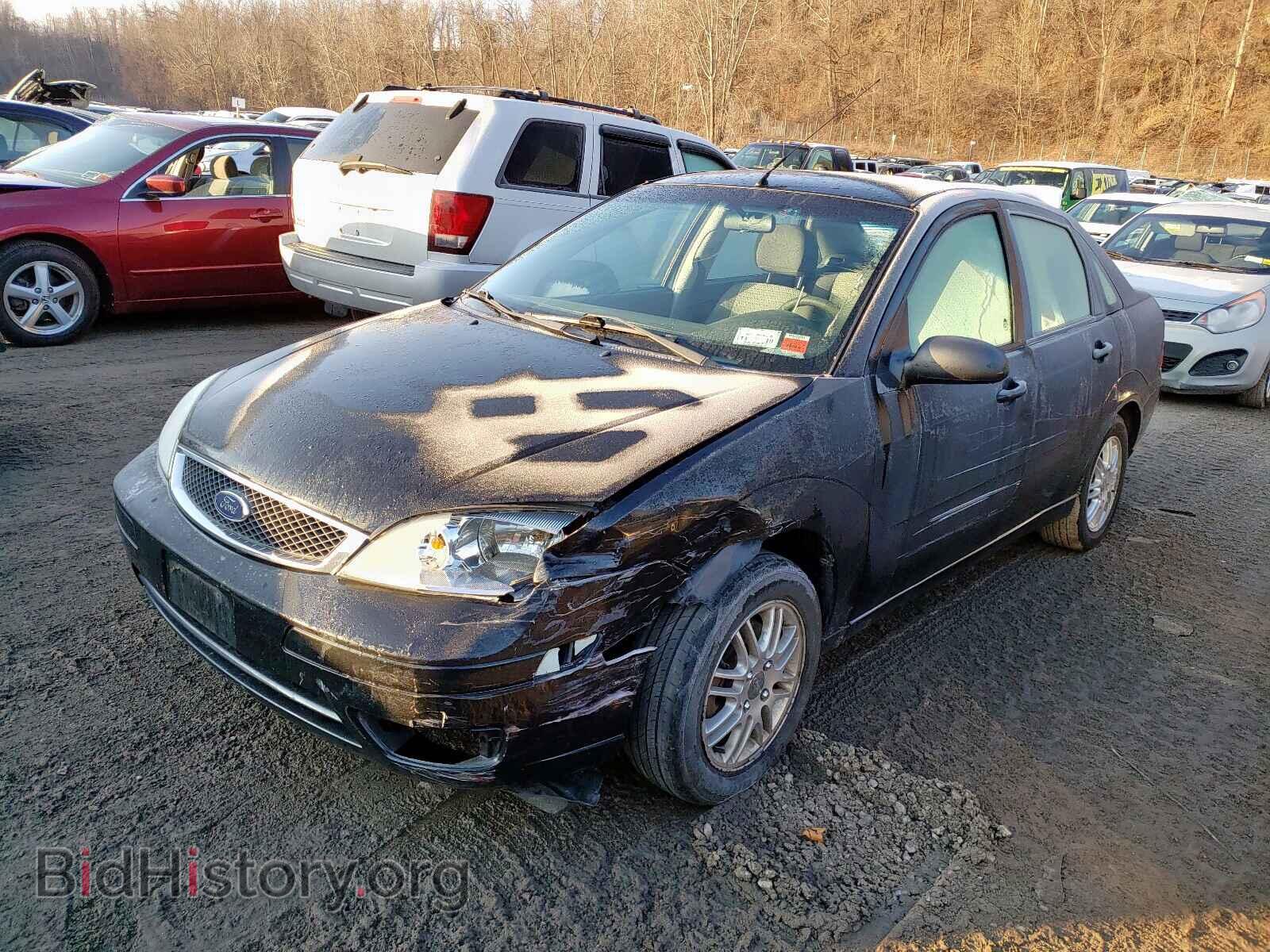 2007 FORD FOCUS - VIN: 1FAHP34N07W314329 - Фото 2