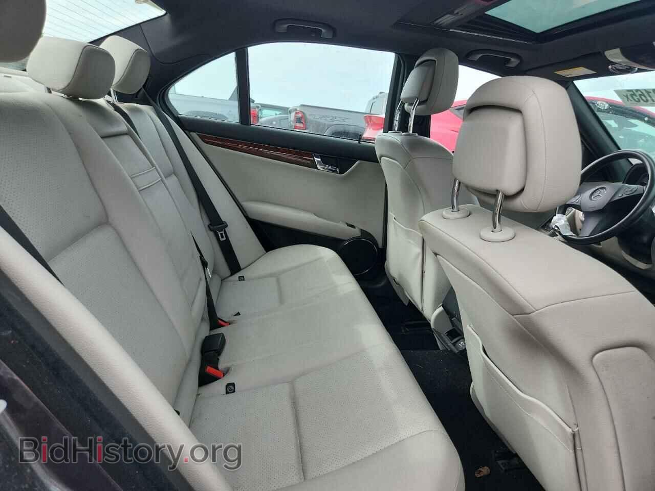 2011 MERCEDES-BENZ C-CLASS - VIN: WDDGF8BBXBR138708 - Фото 10
