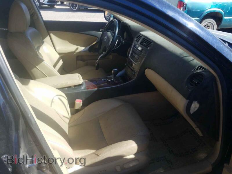 2007 Lexus IS (VIN JTHBK262375029317) — фото 5 из 10