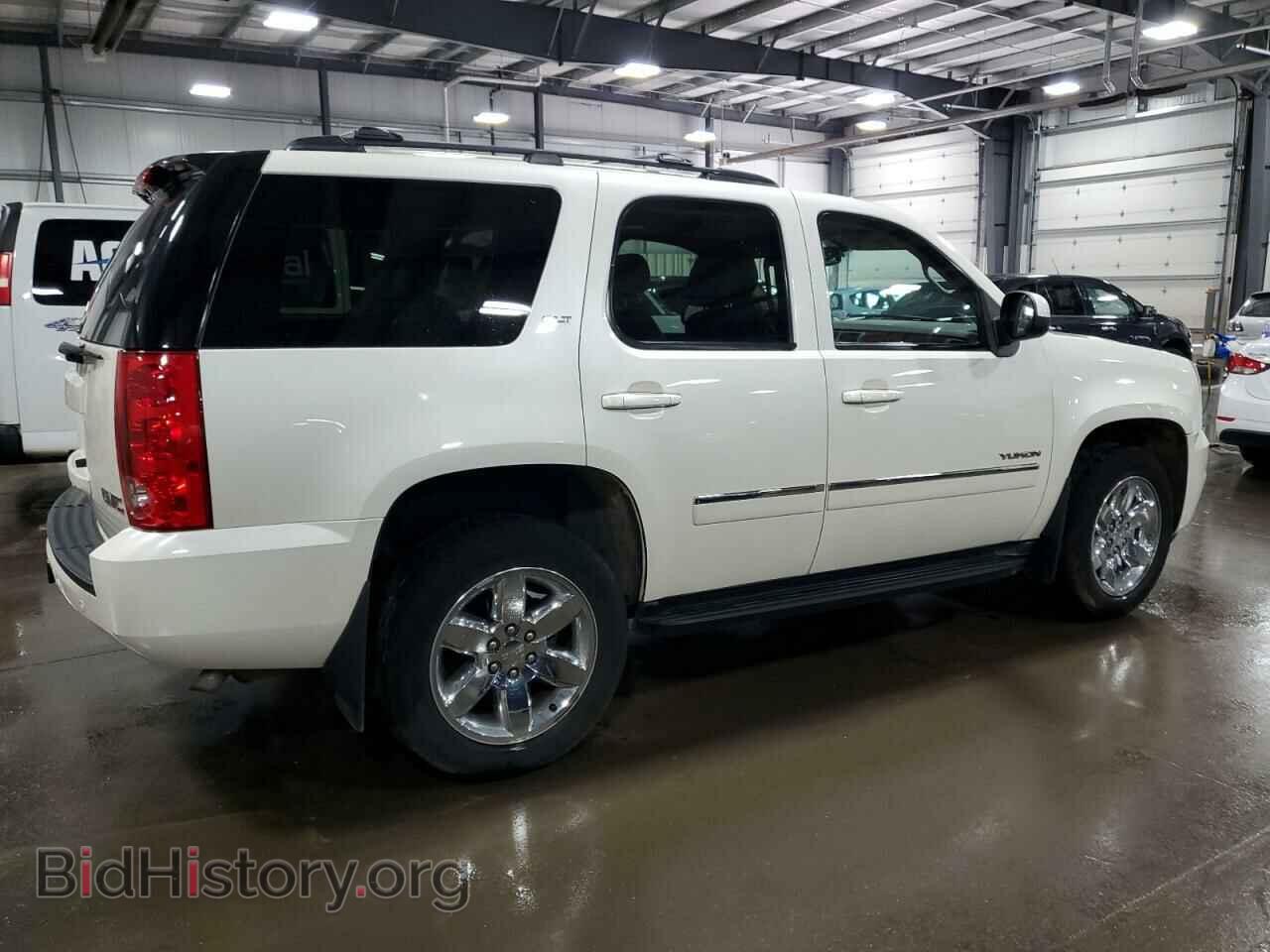 2011 GMC YUKON - VIN: 1GKS2CE01BR117232 - Фото 3