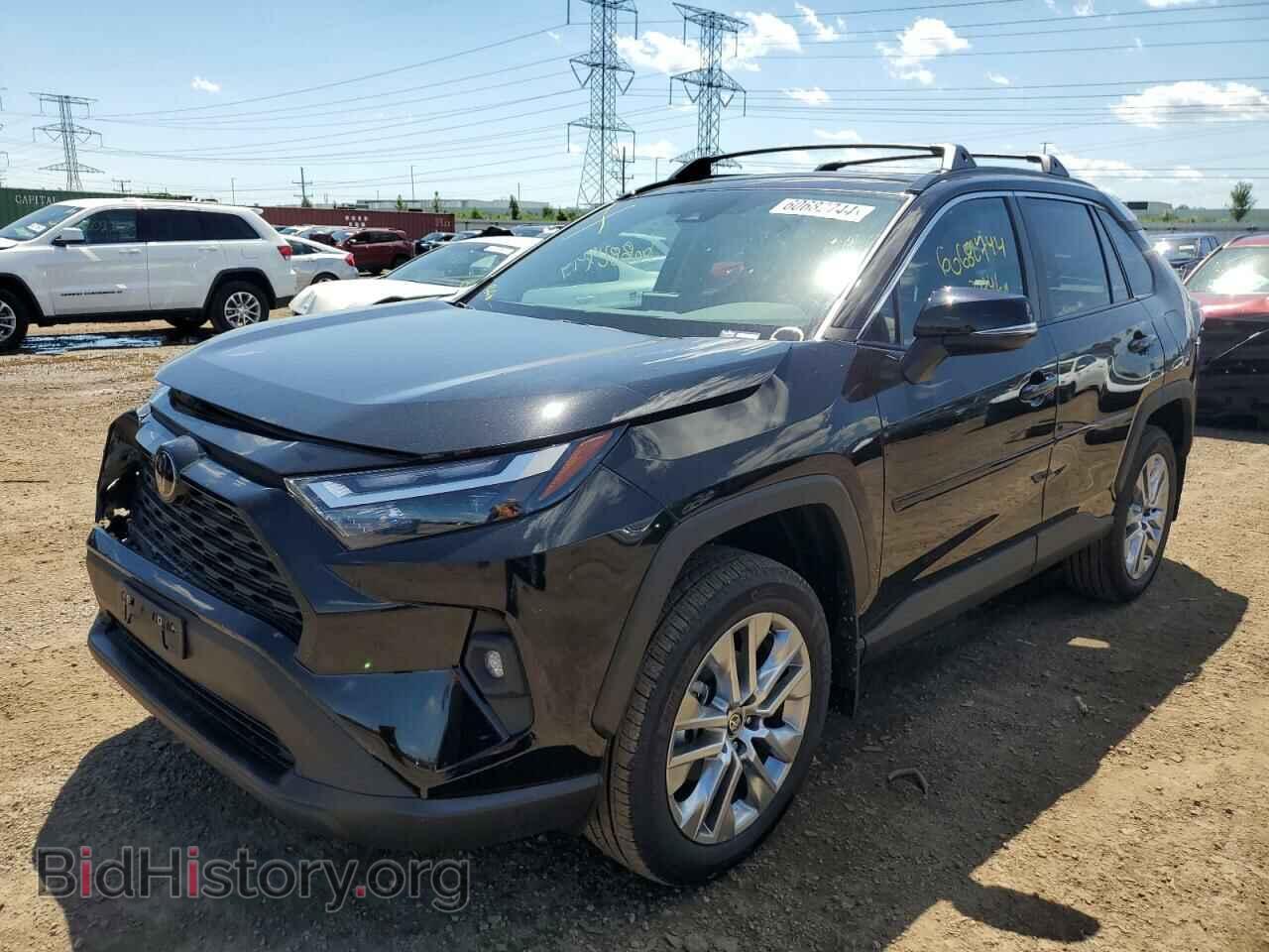 Photo 2T3A1RFV2RC413556 - TOYOTA RAV4 2024