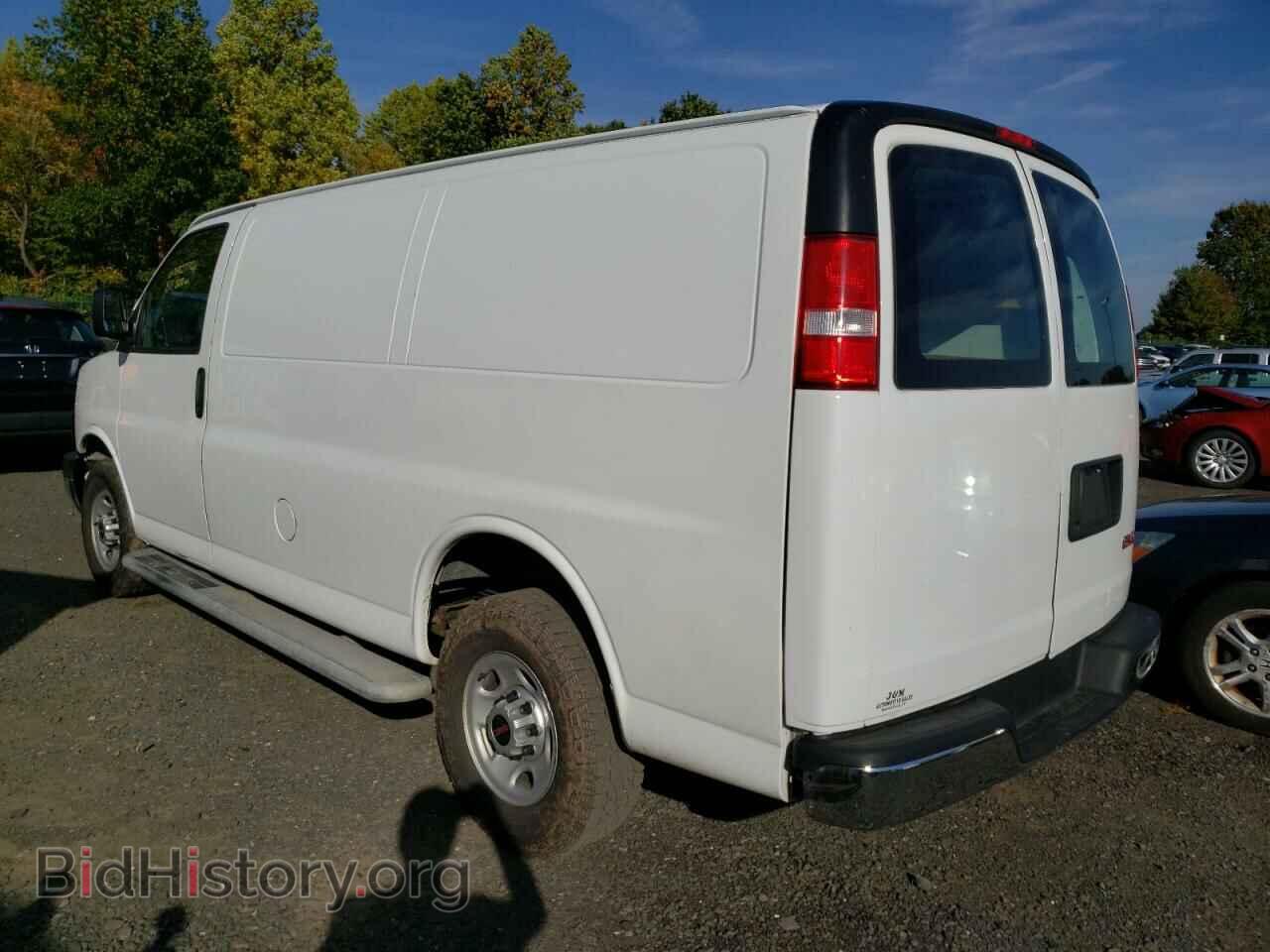 2017 GMC SAVANA - VIN: 1GTW7AFF2H1915817 - Фото 3
