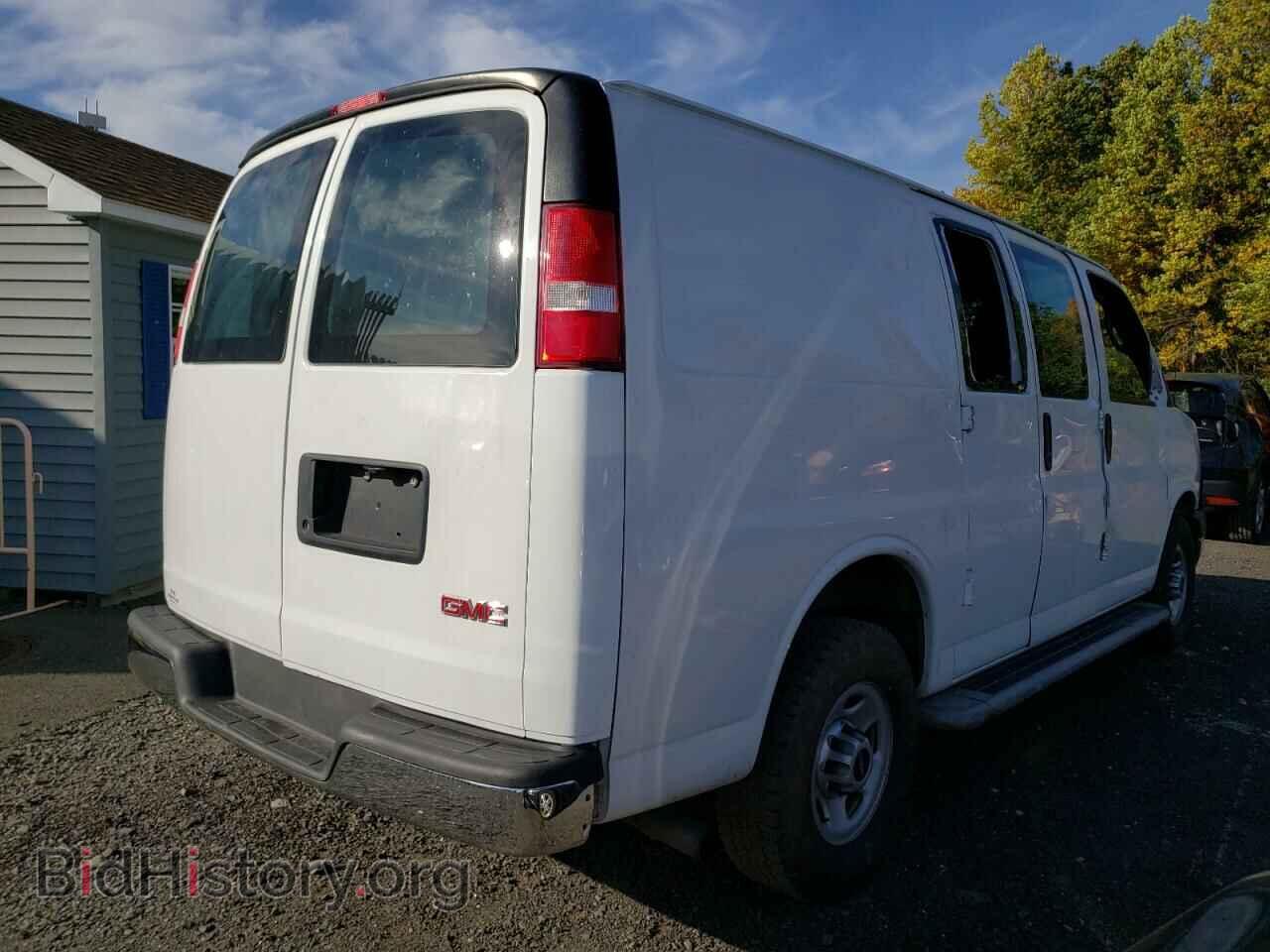 2017 GMC SAVANA - VIN: 1GTW7AFF2H1915817 - Фото 4