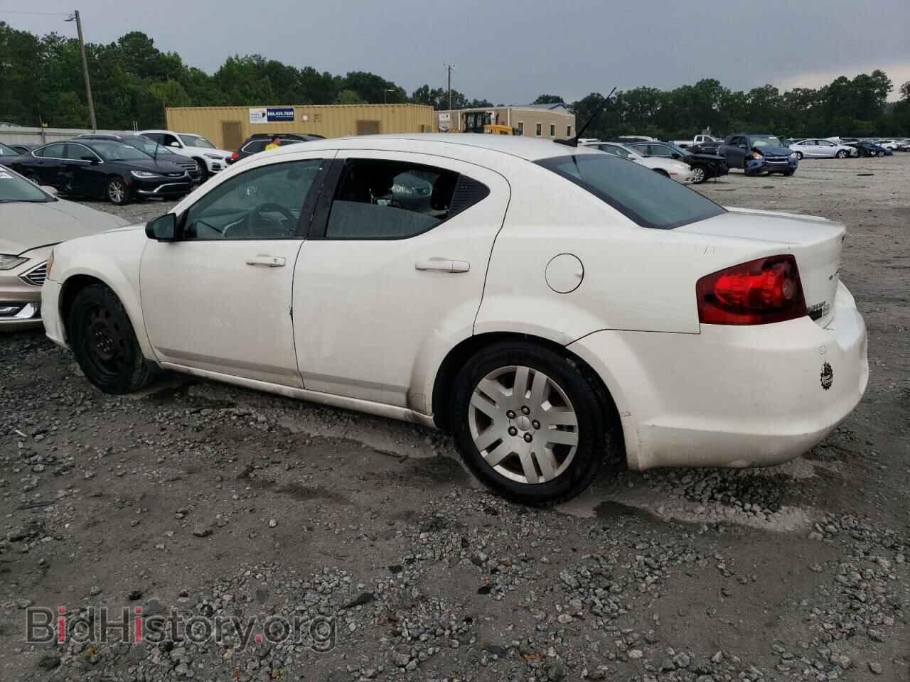 2011 DODGE AVENGER - VIN: 1B3BD4FB2BN517255 - Фото 2