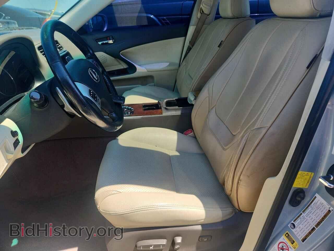 2011 LEXUS IS - VIN: JTHBF5C21B5154609 - Photo 7