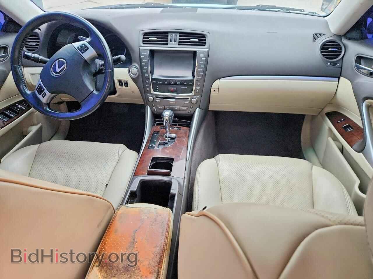 2011 LEXUS IS - VIN: JTHBF5C21B5154609 - Photo 8