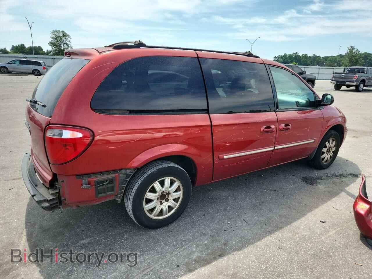 2005 CHRYSLER MINIVAN - VIN: 2C8GP54L55R201996 - Photo 3