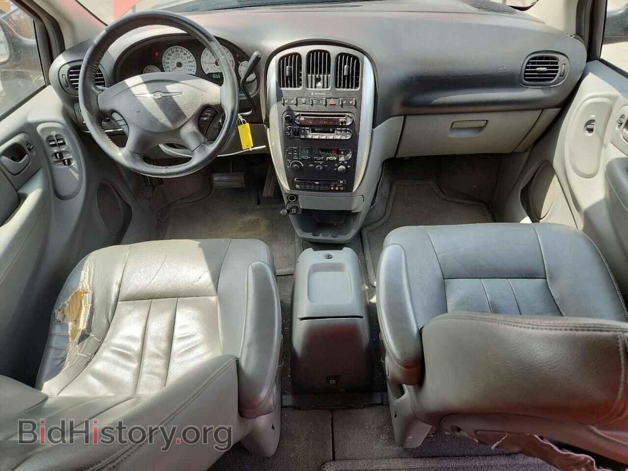 2005 CHRYSLER MINIVAN - VIN: 2C8GP54L55R201996 - Photo 8