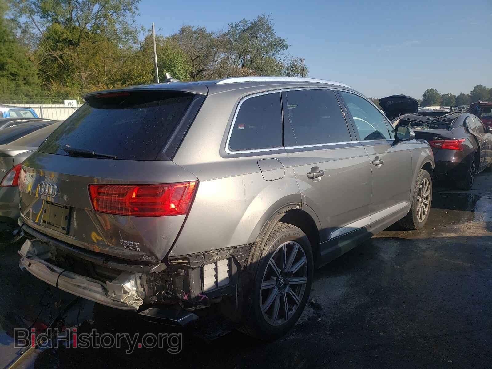 2017 AUDI Q7 - VIN: WA1LAAF79HD019097 - Фото 4