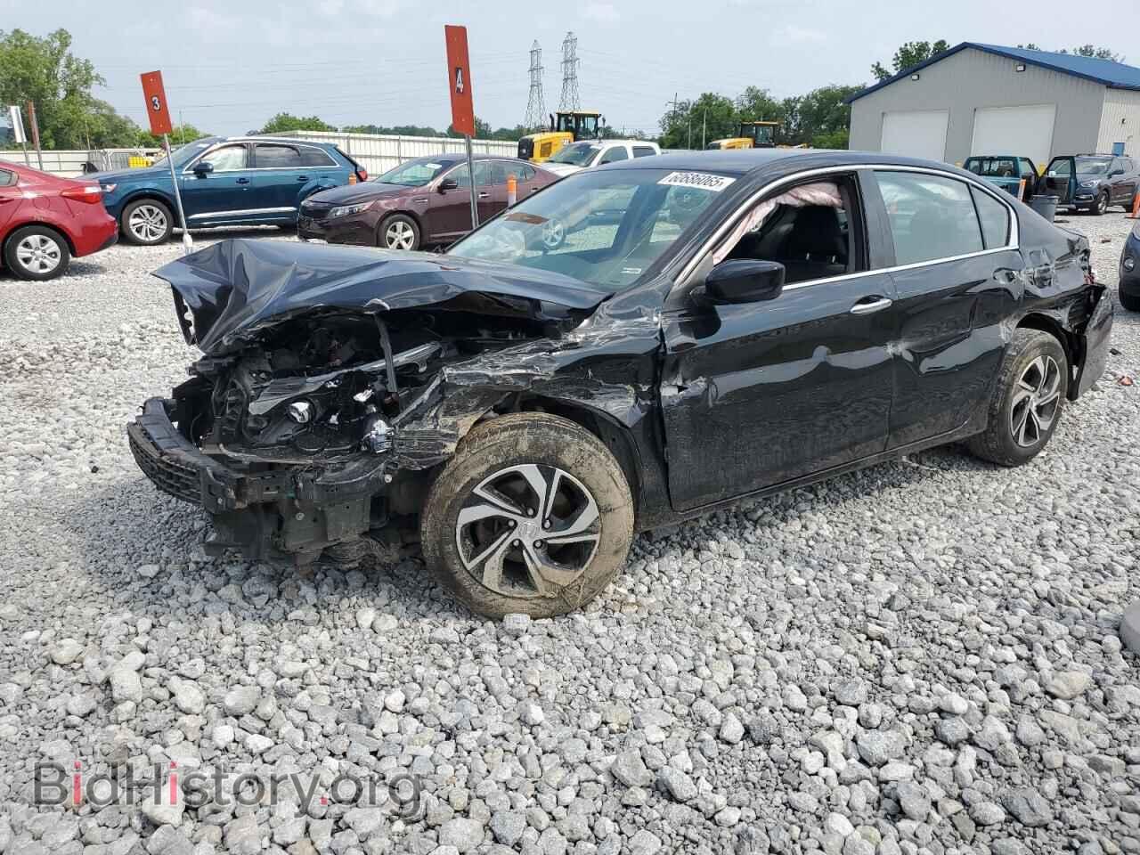 Photo 1HGCR2F30HA147023 - HONDA ACCORD 2017