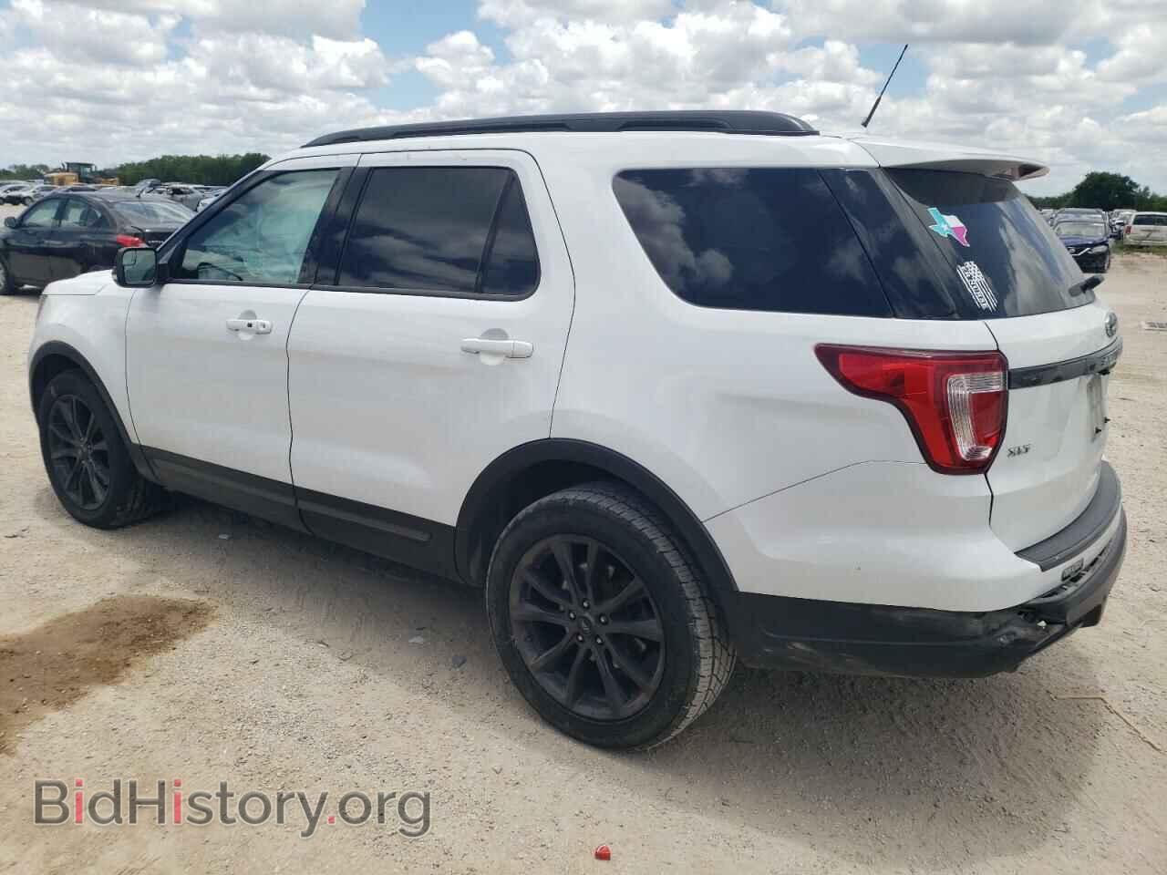 2018 FORD EXPLORER - VIN: 1FM5K8D82JGB77524 - Фото 2