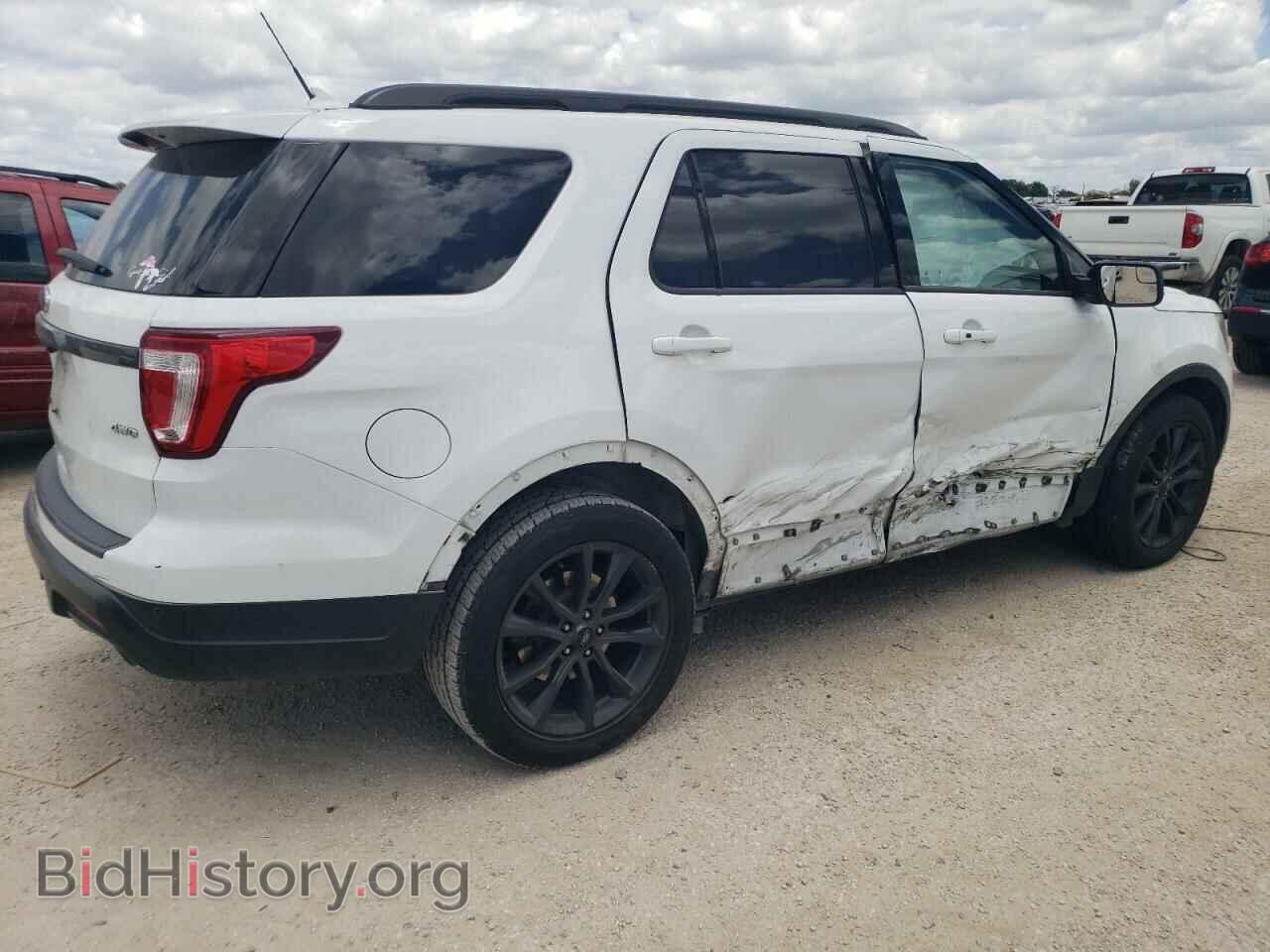 2018 FORD EXPLORER - VIN: 1FM5K8D82JGB77524 - Фото 3