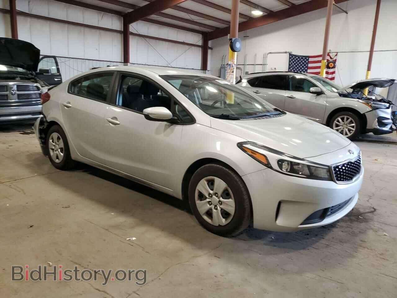 2017 KIA FORTE - VIN: 3KPFK4A71HE128953 - Фото 4