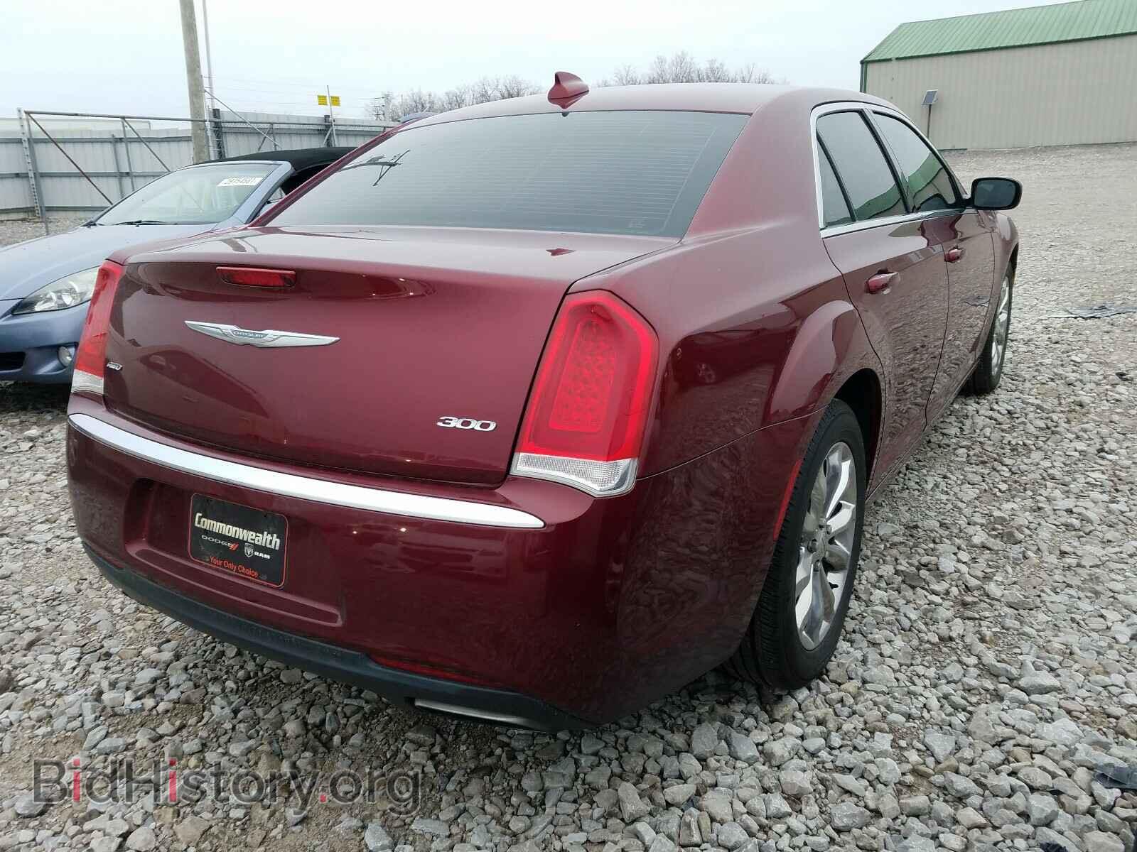 2016 CHRYSLER 300 - VIN: 2C3CCARG9GH200024 - Фото 4