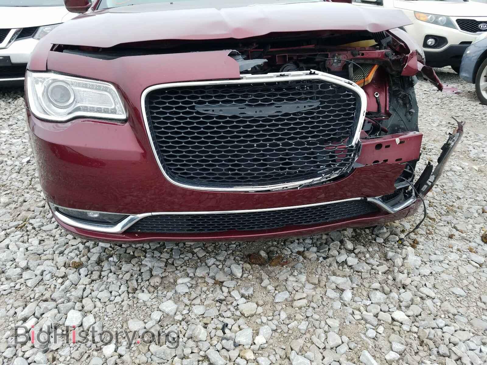2016 CHRYSLER 300 - VIN: 2C3CCARG9GH200024 - Фото 9