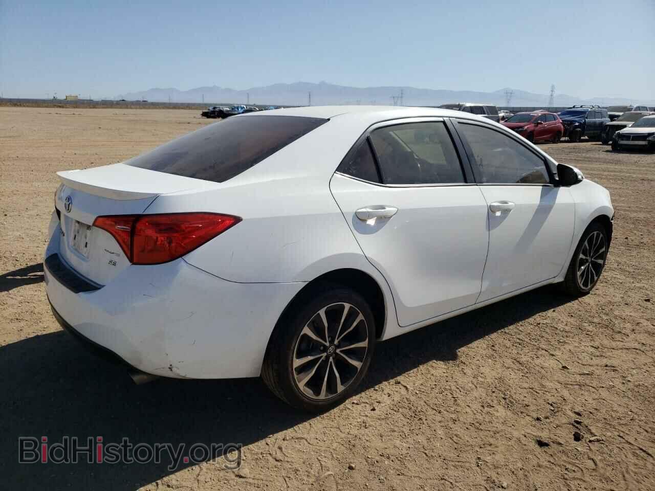 2017 TOYOTA COROLLA - VIN: 5YFBURHE2HP684911 - Фото 3