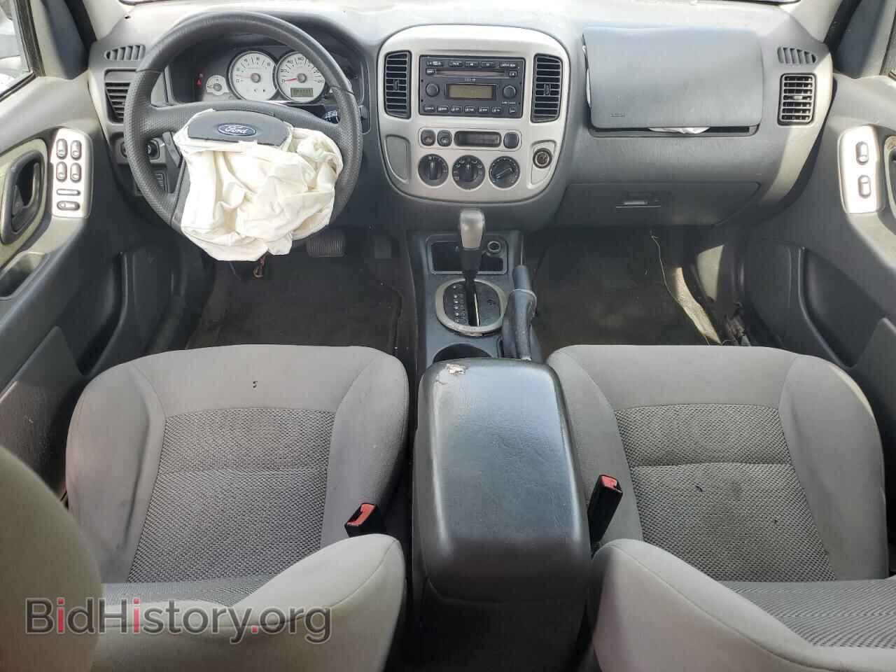 2005 FORD ESCAPE - VIN: 1FMCU03105KC53140 - Фото 8