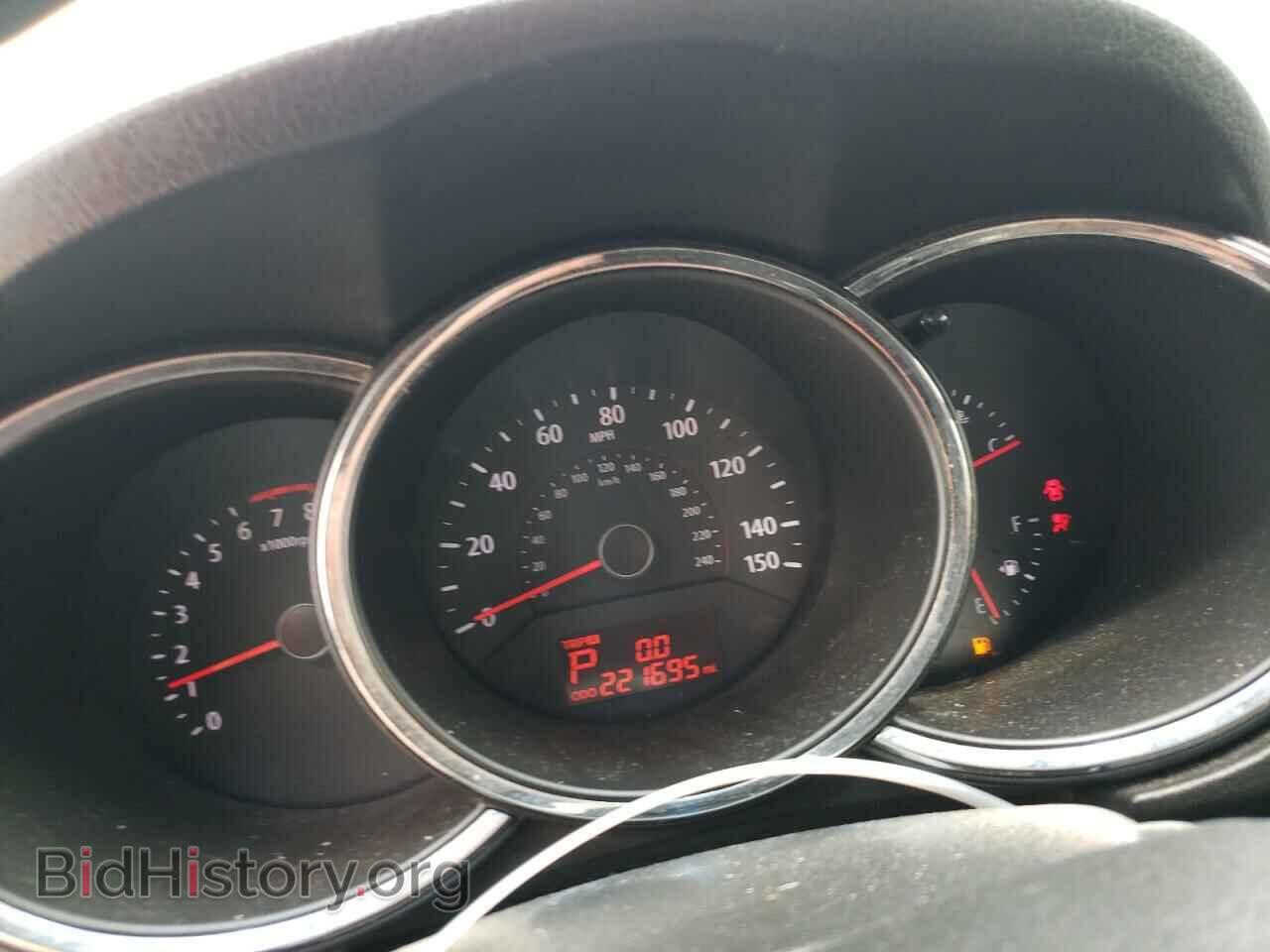 2012 KIA SORENTO - VIN: 5XYKT3A67CG211845 - Фото 9