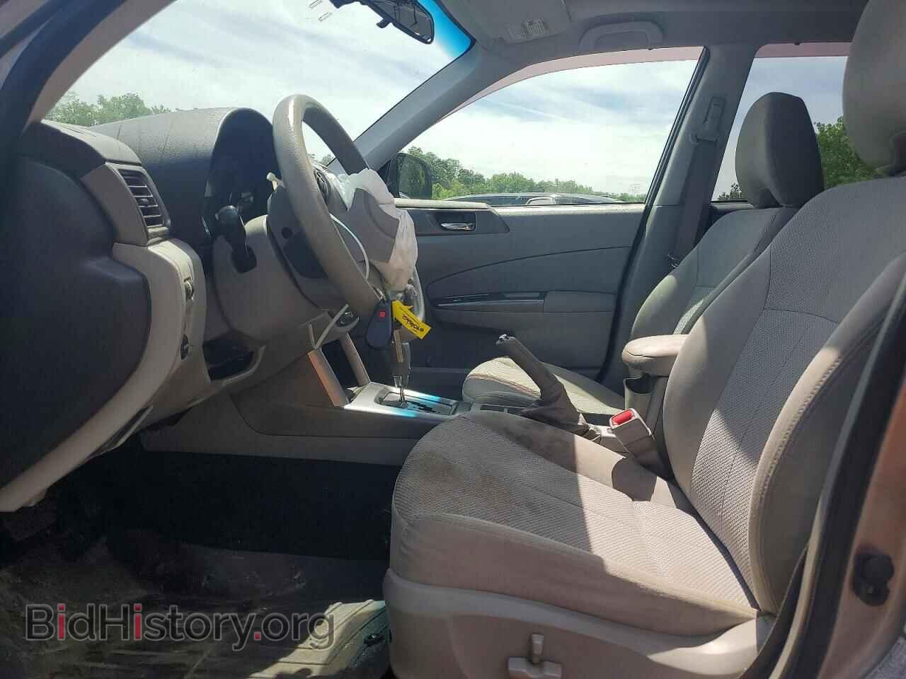 2011 SUBARU FORESTER - VIN: JF2SHADC8BH764910 - Фото 7