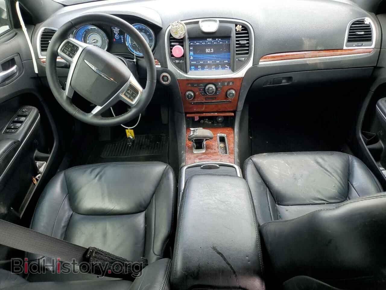 2013 CHRYSLER 300 - VIN: 2C3CCAAG2DH602412 - Фото 8