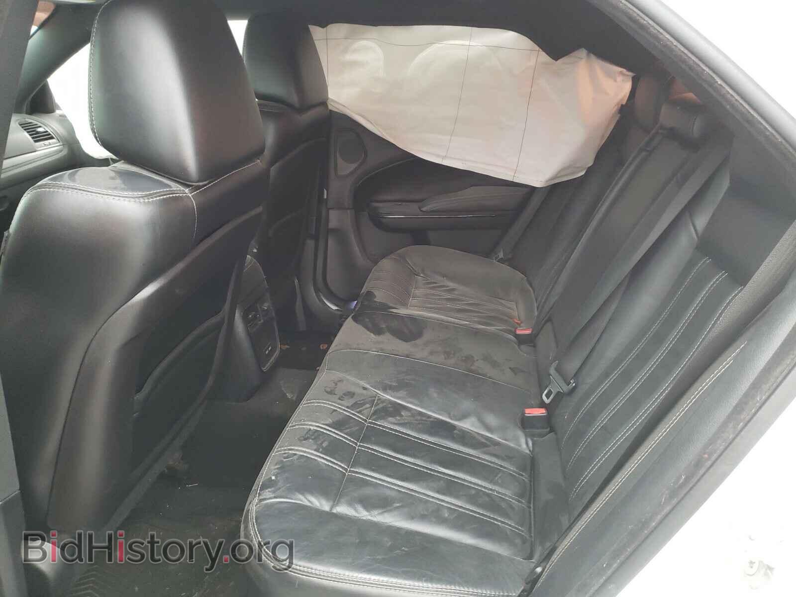 2015 CHRYSLER 300 - VIN: 2C3CCABG7FH864380 - Фото 6