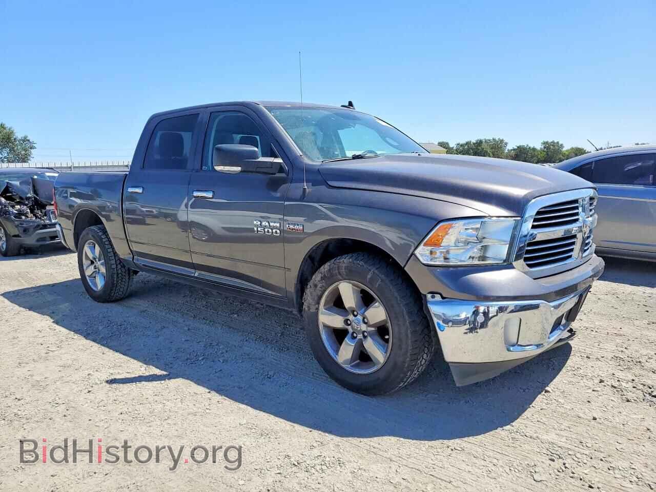 2017 RAM 1500 - VIN: 3C6RR6LT6HG610778 - Фото 4