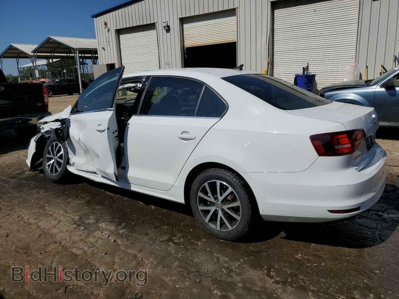 2017 VOLKSWAGEN JETTA - VIN: 3VWDB7AJ8HM270630 - Фото 2