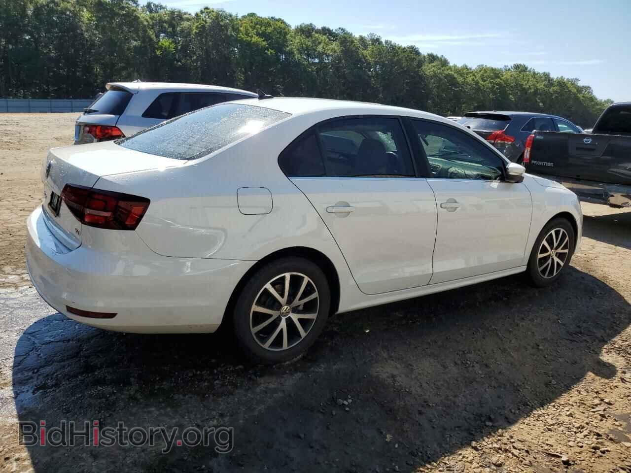 2017 VOLKSWAGEN JETTA - VIN: 3VWDB7AJ8HM270630 - Фото 3