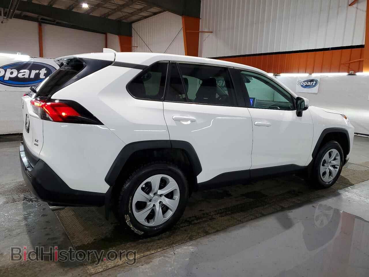 2024 TOYOTA RAV4 - VIN: 2T3B1RFVXRC413468 - Фото 3