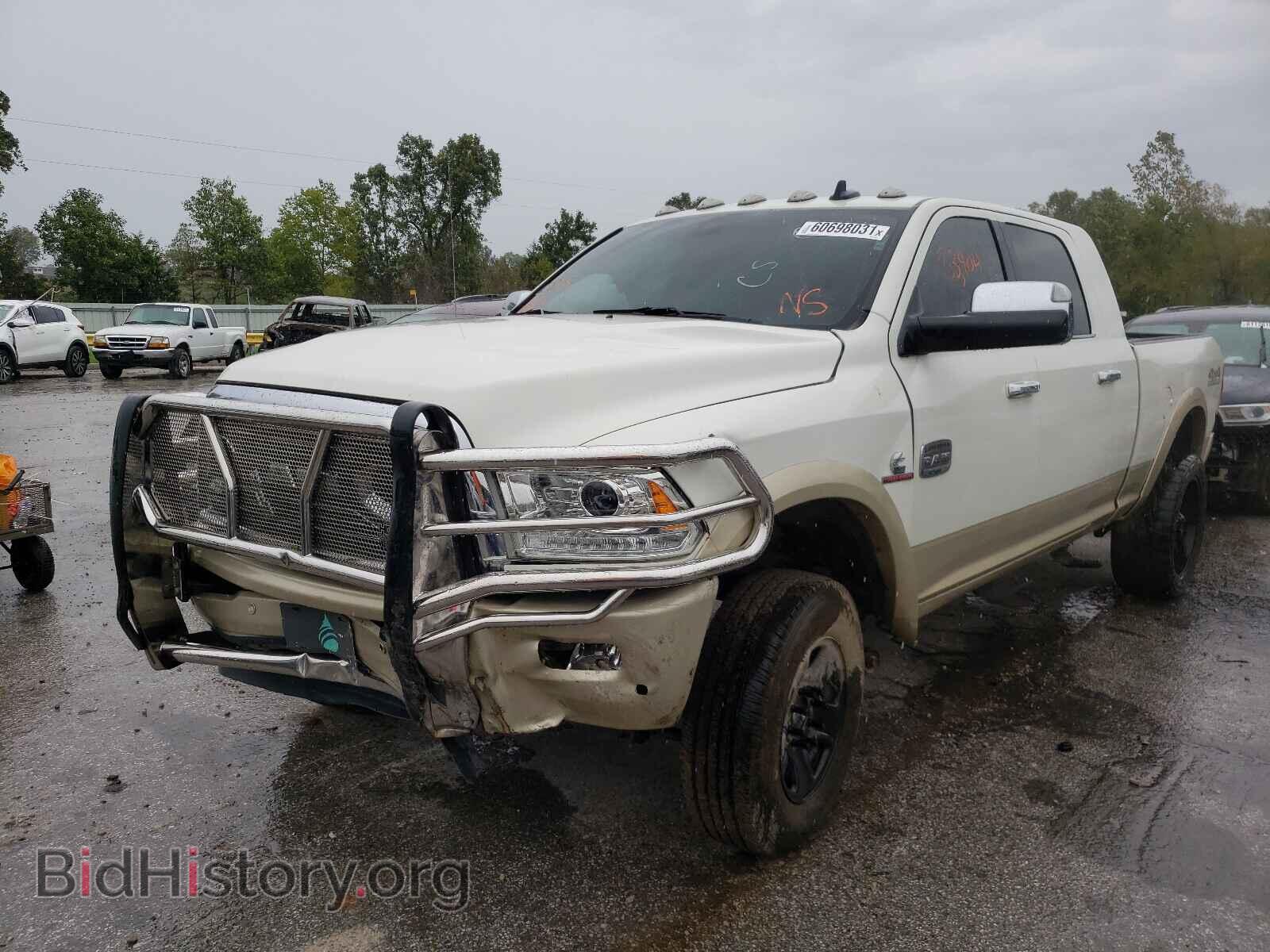 2017 RAM 2500 - VIN: 3C6UR5PL8HG624700 - Фото 2