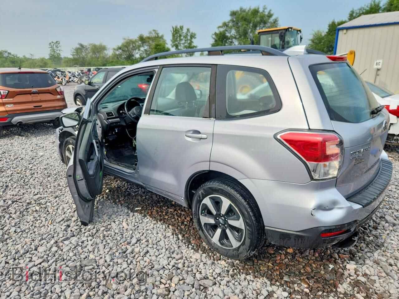 2017 SUBARU FORESTER - VIN: JF2SJABC2HH531315 - Фото 2