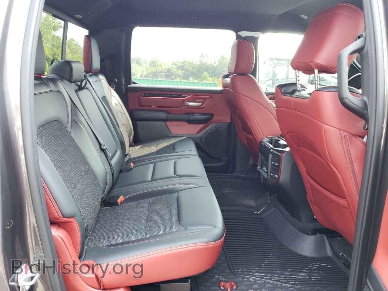 2019 RAM 1500 - VIN: 1C6SRFLT7KN618212 - Фото 10