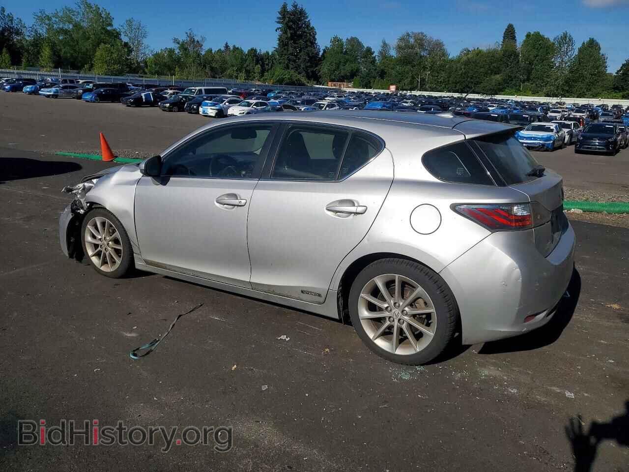 2011 LEXUS CT 200 - VIN: JTHKD5BH7B2031930 - Photo 2