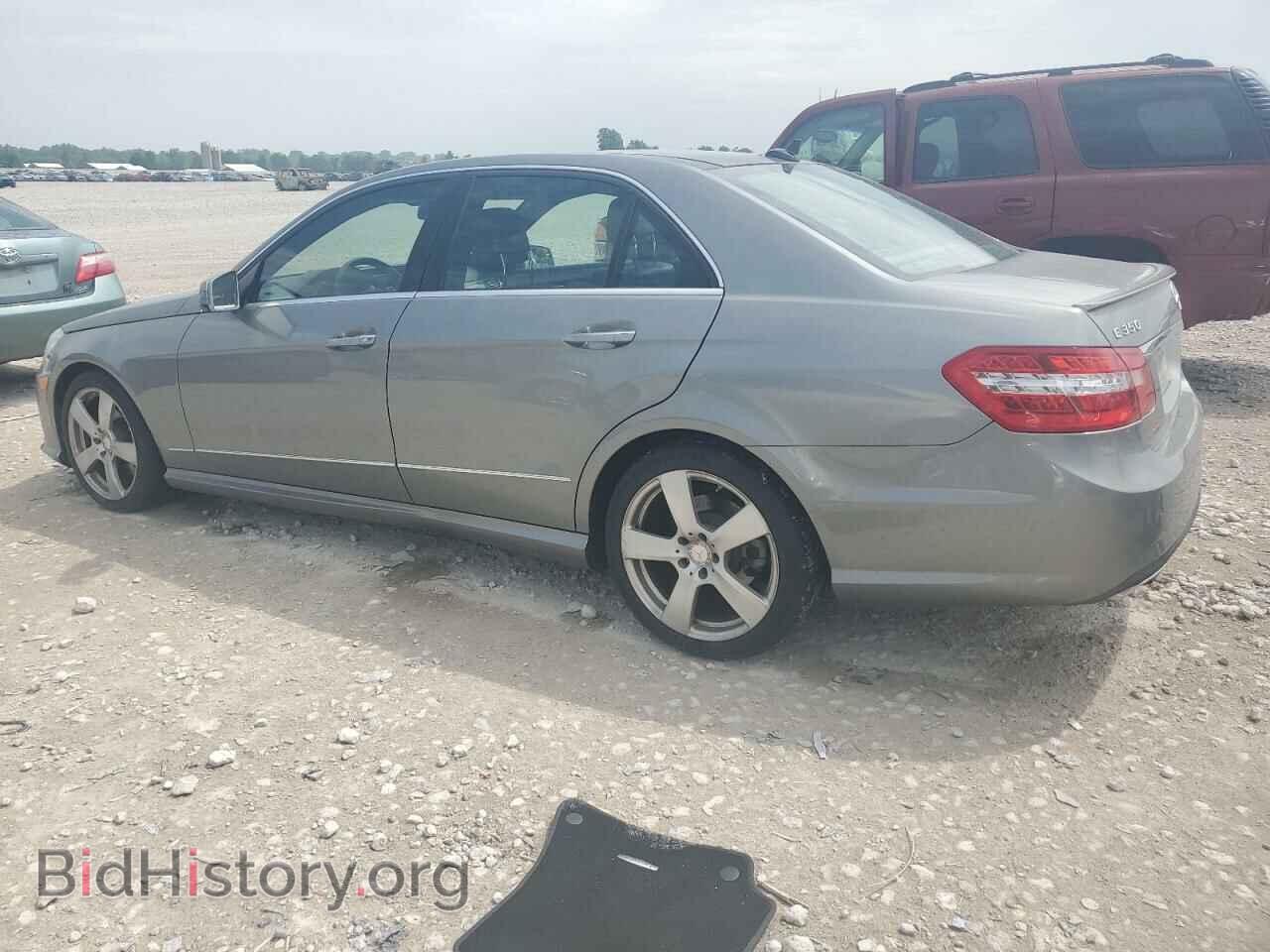 2011 MERCEDES-BENZ E-CLASS - VIN: WDDHF8HB7BA454495 - Фото 2