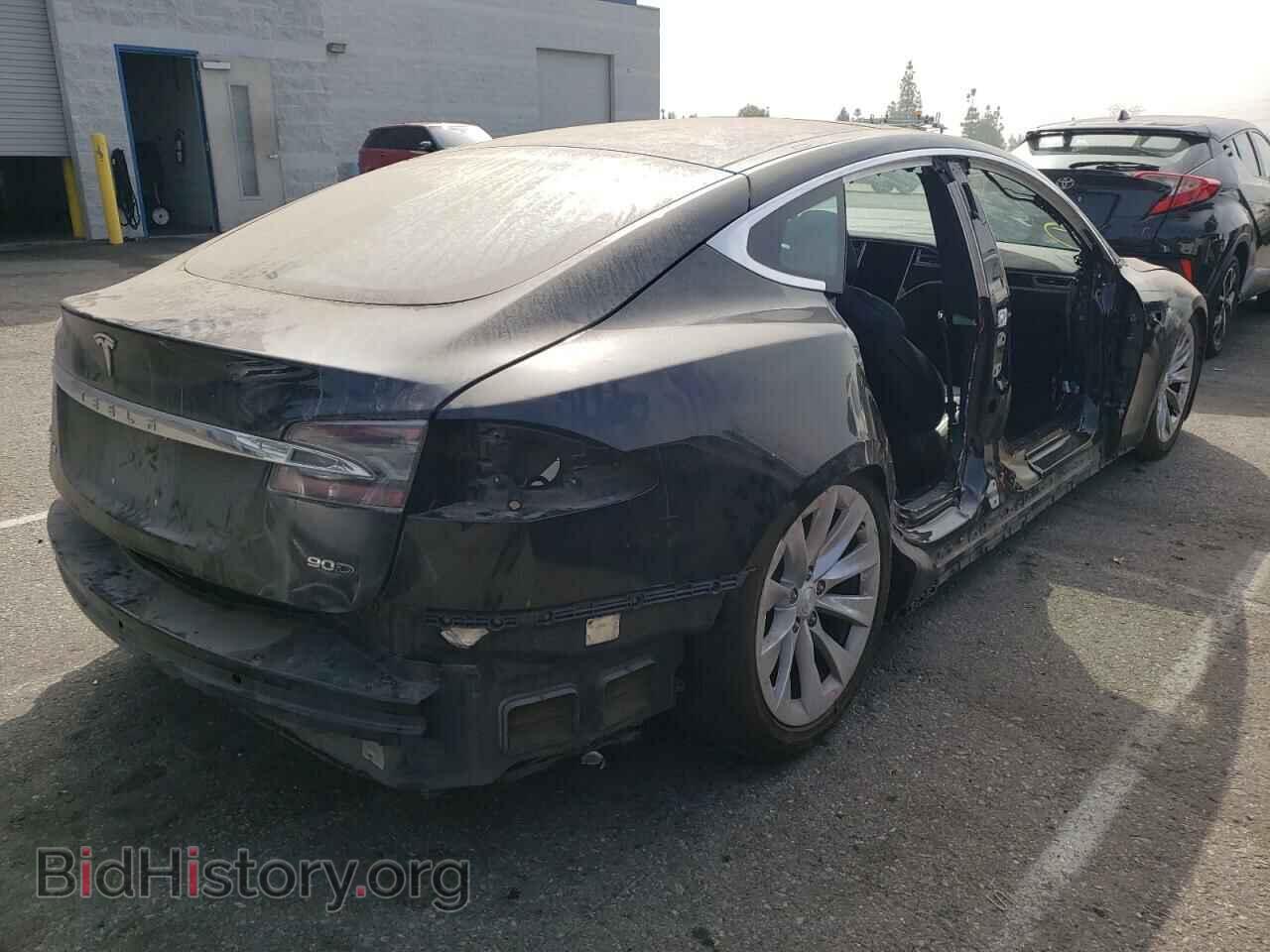 2016 TESLA MODEL S - VIN: 5YJSA1E25GF175300 - Photo 4