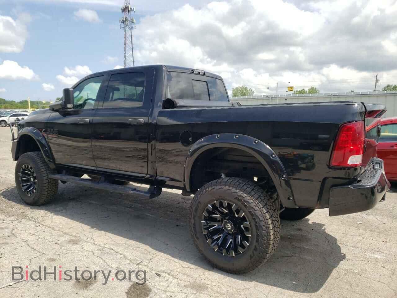 2016 RAM All Models - VIN: 3C6UR5DL6GG309638 - Фото 2