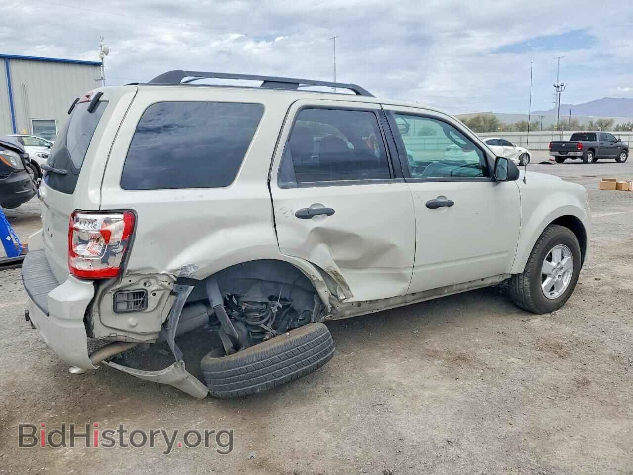 2009 FORD ESCAPE - VIN: 1FMCU03G49KC84594 - Фото 3