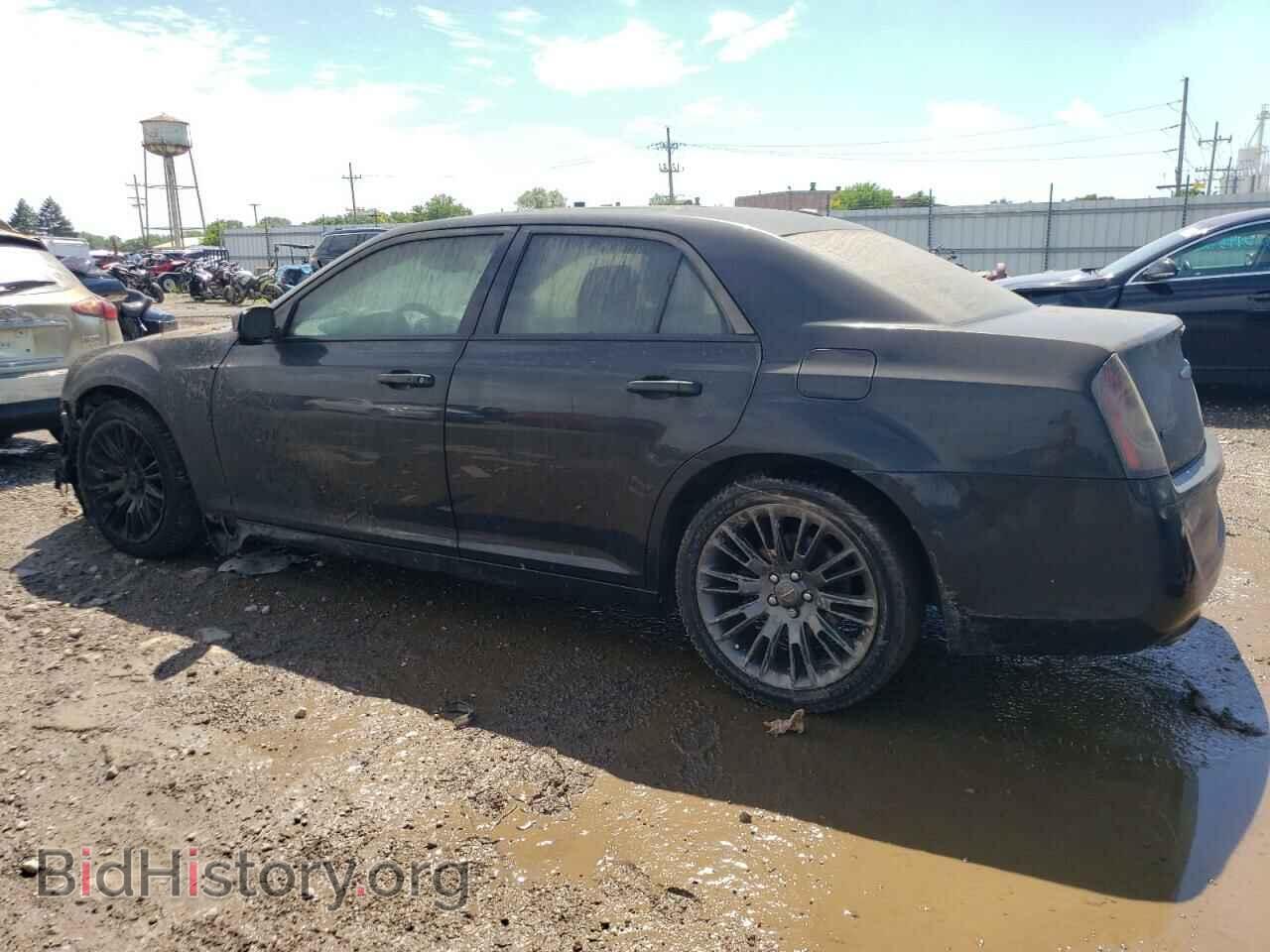 2013 CHRYSLER 300 - VIN: 2C3CCADT7DH672609 - Фото 2