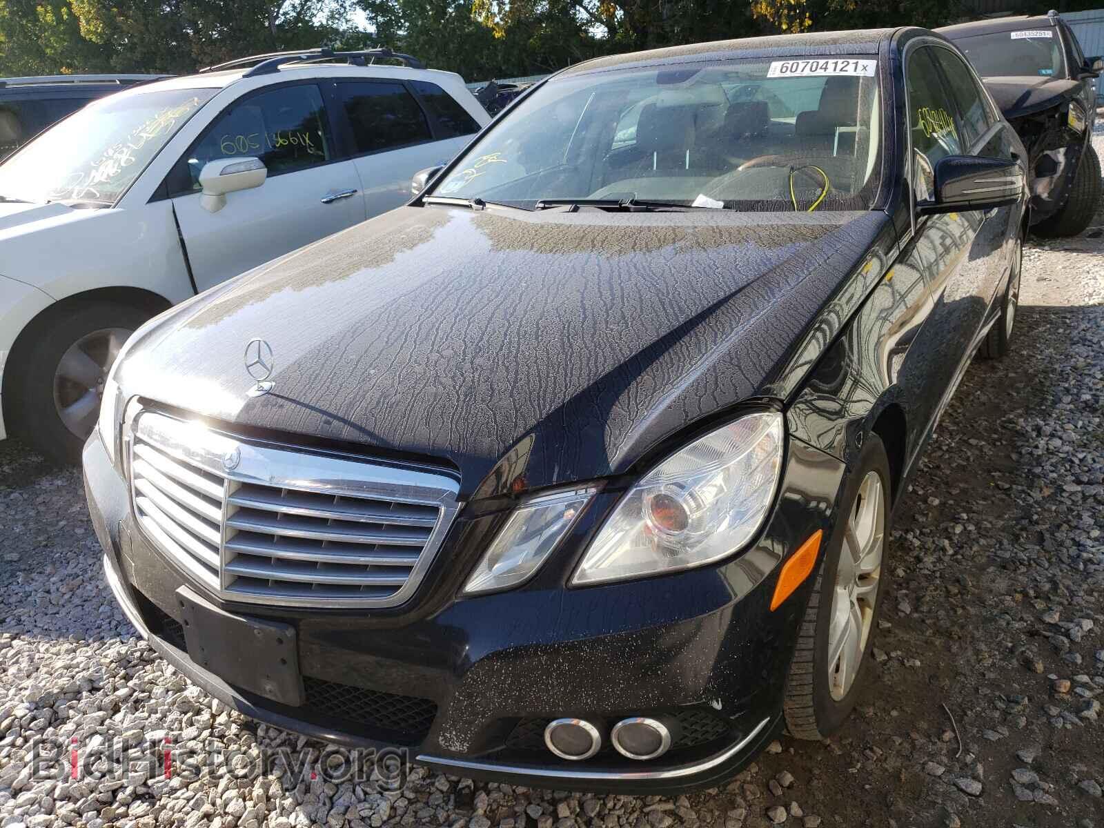 2010 MERCEDES-BENZ E-CLASS - VIN: WDDHF8HB5AA237154 - Фото 2