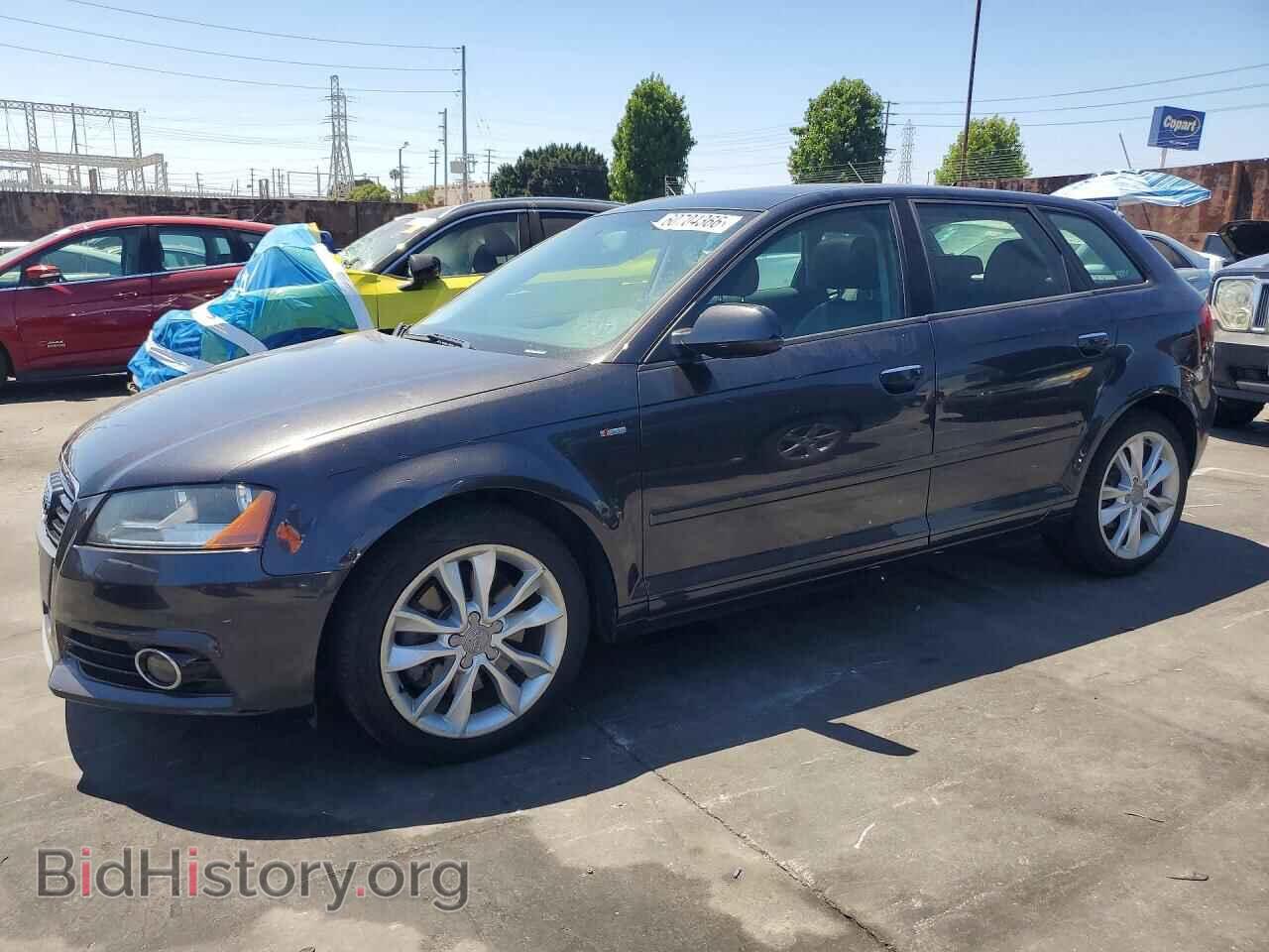 Photo WAUBEAFM9CA167088 - AUDI A3 2012