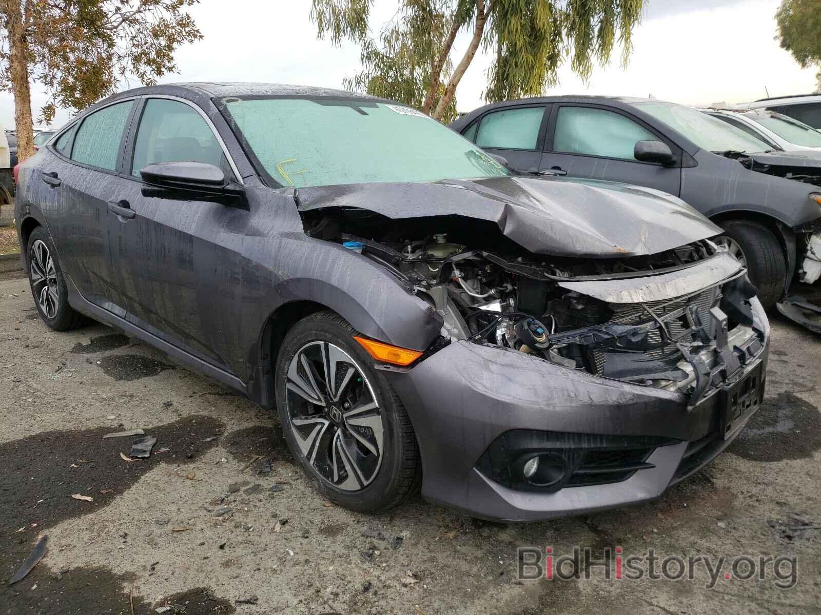 Photo 19XFC1F33GE214846 - HONDA CIVIC 2016