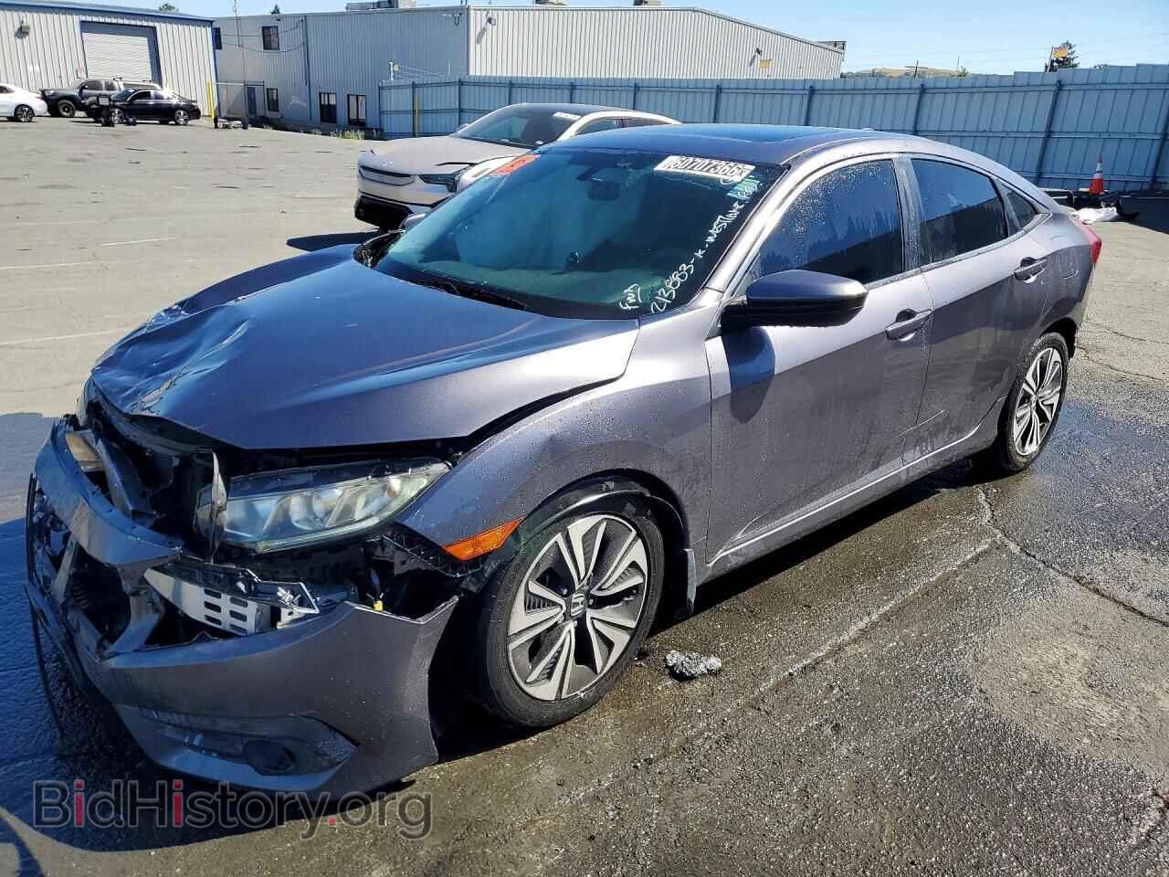 Photo 19XFC1F32HE213883 - HONDA CIVIC 2017