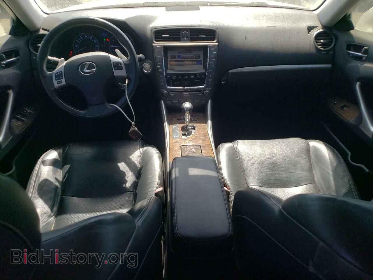 2011 LEXUS IS - VIN: JTHBF5C20B5140555 - Фото 8
