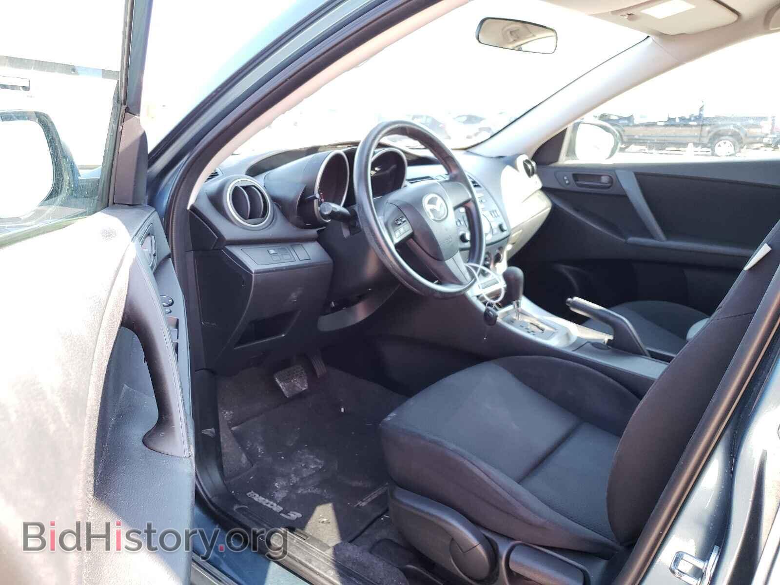 2011 MAZDA 3 - VIN: JM1BL1UF8B1496182 - Фото 9
